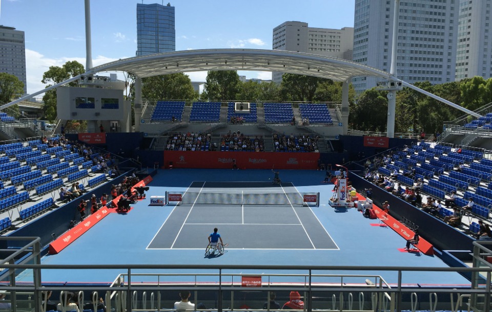 昨秋に行われた「楽天･ジャパン･オープン･テニス･チャンピオンシップス2019」では、車いすテニス部門が初めて開催された。レジェンド国枝慎吾選手など、世界トップクラスの選手らによる迫力のプレーが観客を魅了した。今年は残念ながら、コロナ禍により大会自体の開催が中止された。（撮影：2019年10月4日／東京・有明コロシアム）